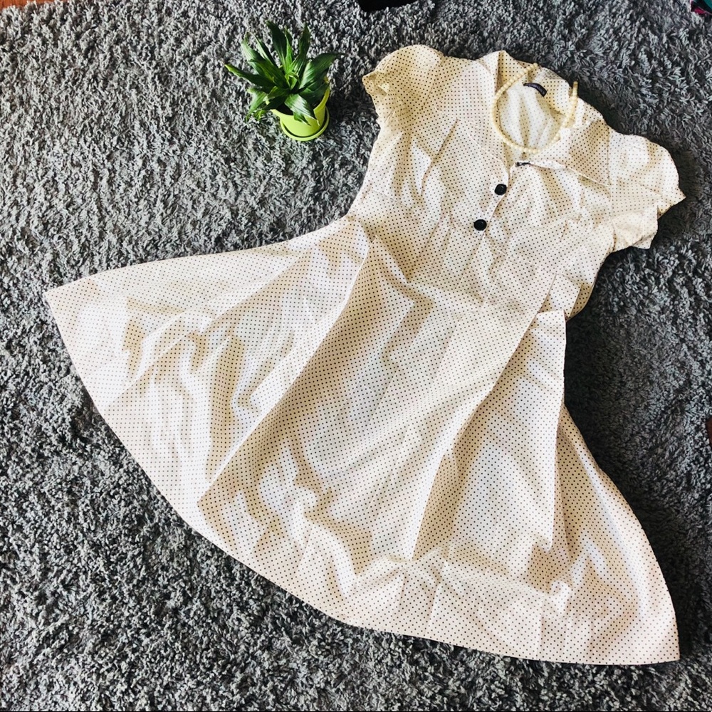 ❌SOLD Vintage black and white polka dots dress